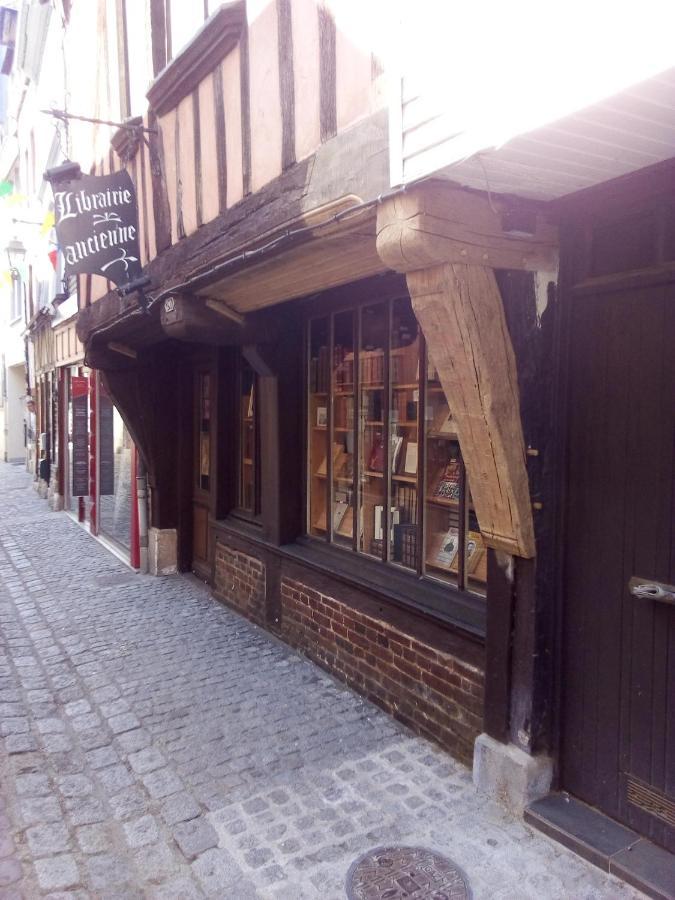Chambre Dans Le Centre Historique Pont-Audemer Εξωτερικό φωτογραφία